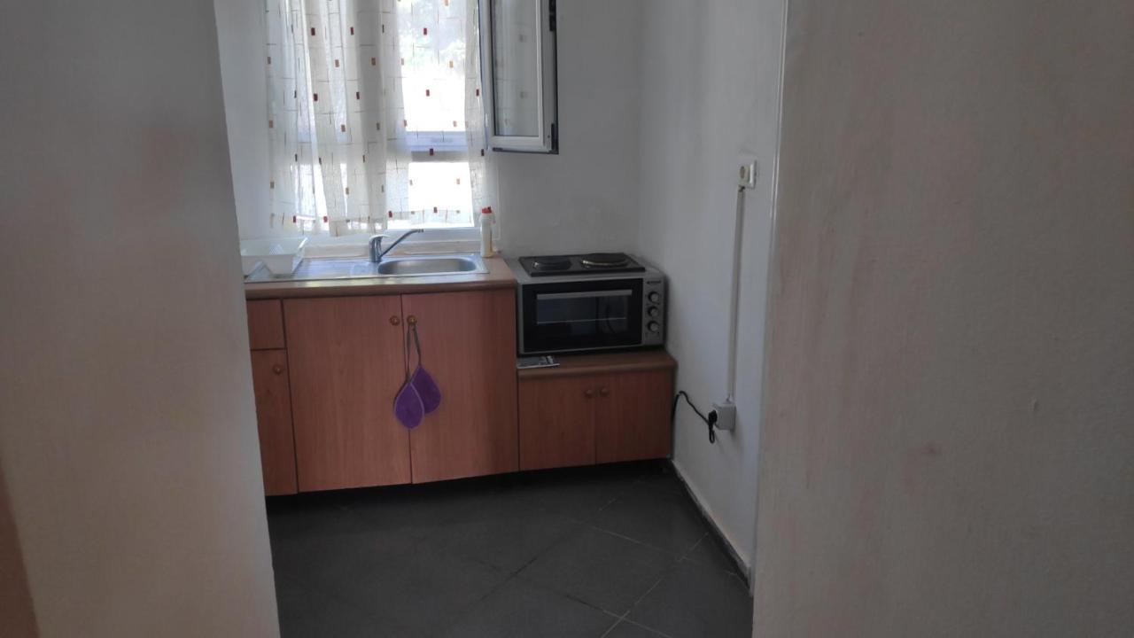 Filikur Hostel Himare Ngoại thất bức ảnh